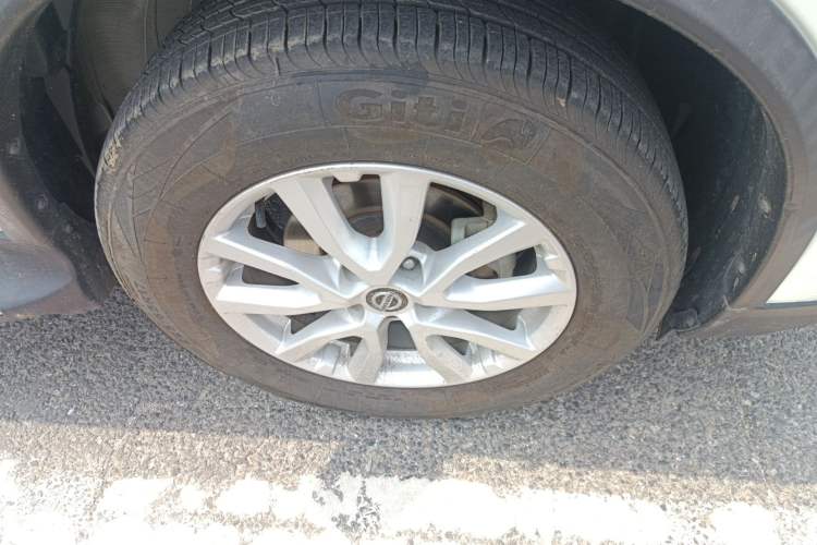 Used Nissan X-Trail 2020 2.0L XL ITS CVT 2WD SmartConnect Comfort Edition Right Front Wheel Hub