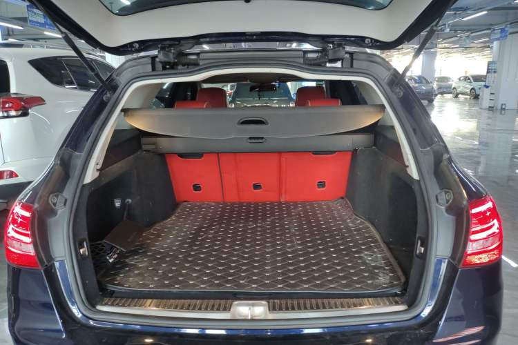 Used Mercedes-Benz C-Class (Import) 2018 C 200 Estate
