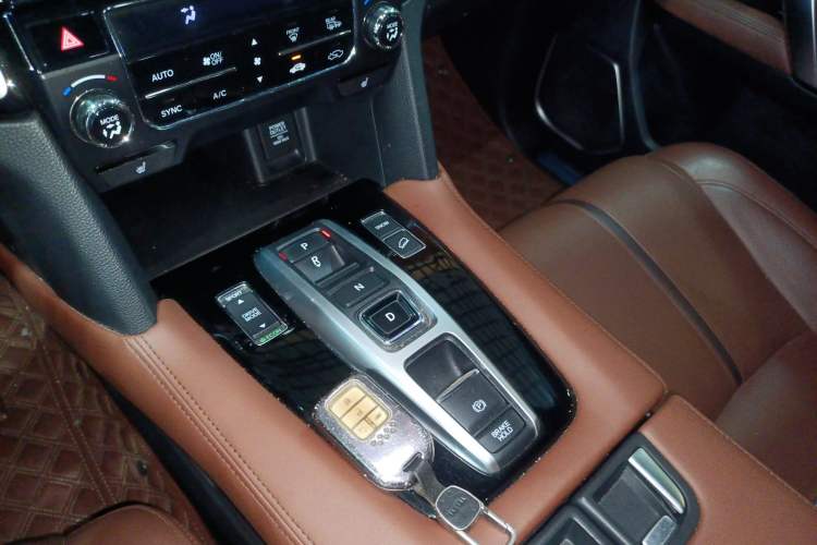 Used Honda UR-V 2020 370TURBO Four-Wheel Drive Prestige Edition
