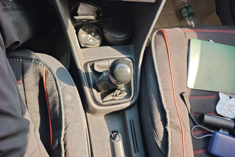 Used Volkswagen Santana 2015 1.4L Manual Fashion Edition