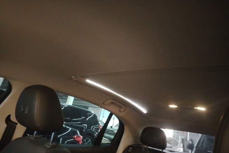 Used Hongqi E-QM5 2024 610 km PLUS