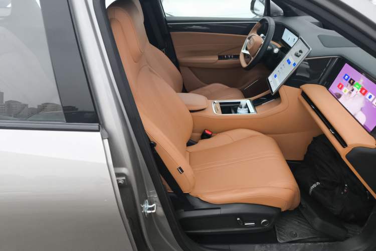 Used Geely Galaxy L7 2025 EM-i 115km Exploration+ Edition