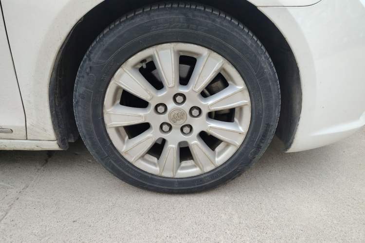 Used Buick LaCrosse 2012 2.4L SIDI Luxury Edition