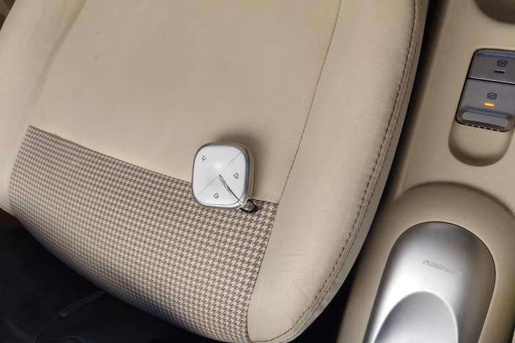 Used Wuling Hongguang MINIEV 2025 Four-Door Version Zhenxiang+ Edition
