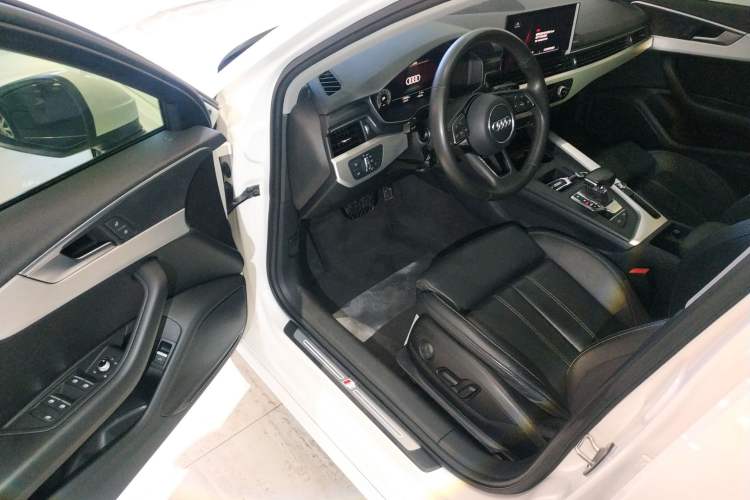 Used Audi A4L 2020 40 TFSI Fashion Dynamic Model Driver Seat