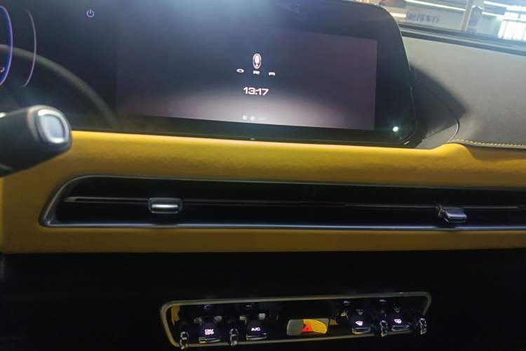 Used ORA Good Cat GT 2023 Mulan Edition 401 km Premium Version