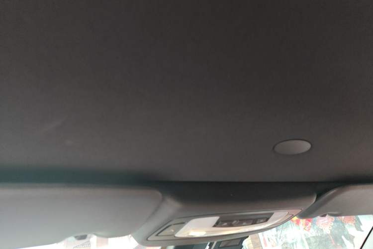 Used BMW 4 Series 2014 420i Convertible Fashion Model
