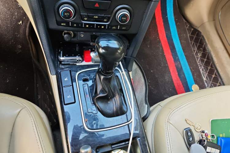 Used Haima M8 2014 2.0L Automatic Luxury Version
