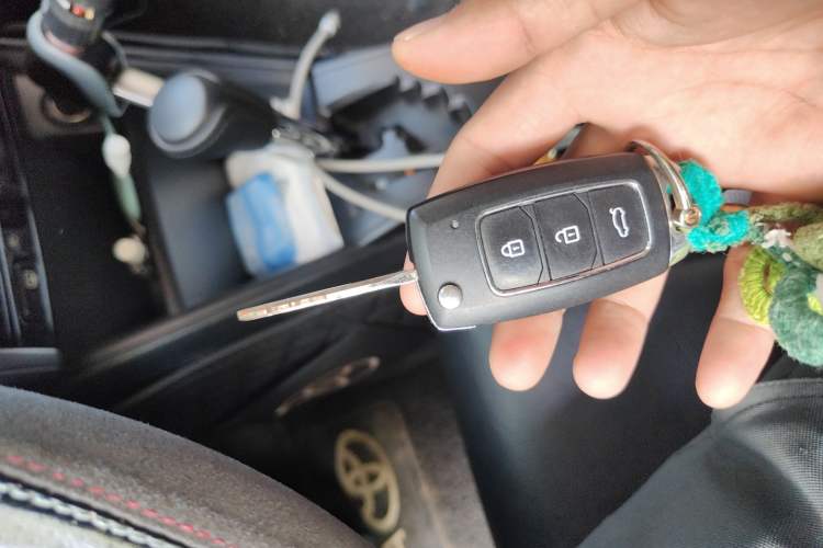 Used Toyota YARiS L Zhi Xuan 2020 X-Trail X 1.5L CVT Leading Edition