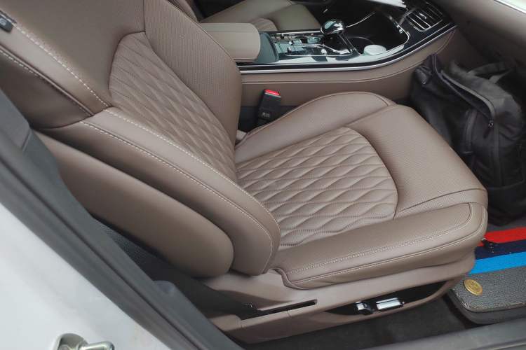 Used BYD Han 2023 DM-i Champion Edition 121KM Prestige Model