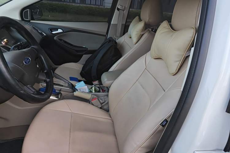 Used Ford Focus 2012 Sedan 1.6L Automatic Comfort Model