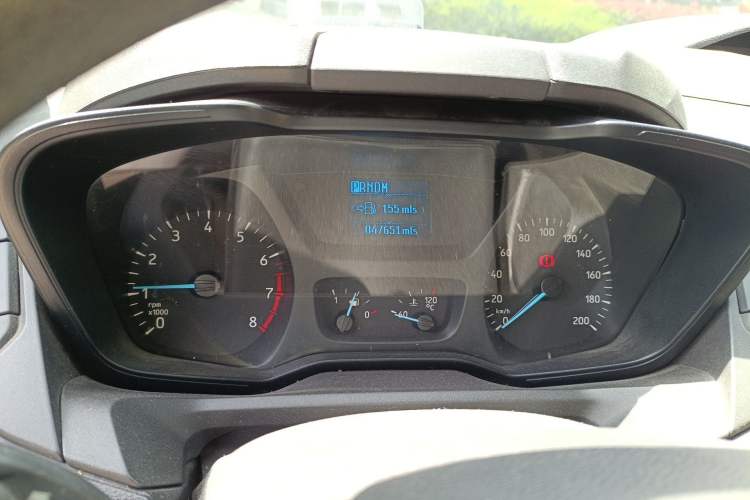 Used Ford Transit 2017 2.0T Gasoline Automatic Multi-Function Commercial Vehicle Mid-Drive Mid-Roof China V-standard Instrument Cluster