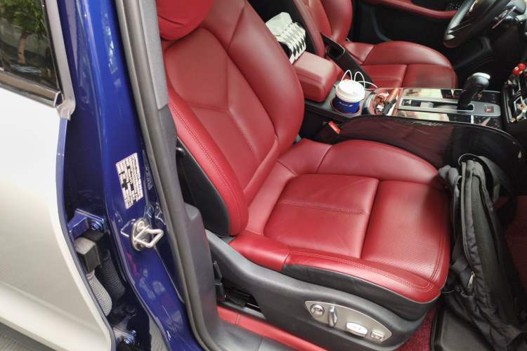 Used Porsche Macan 2022 Macan 2.0T