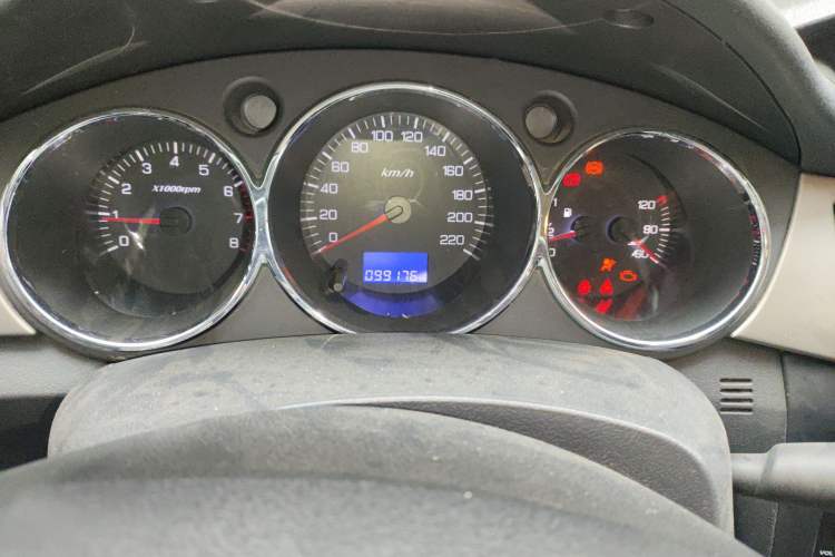 Used Dongfeng Aeolus S30 2011 1.6L Manual Zunya Model