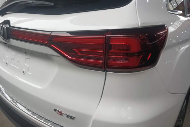 Used Changan CS75 2023 Enjoy Edition 1.5T DCT Prestige Version
