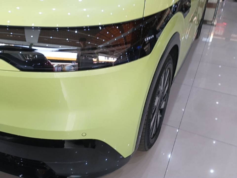 Zeekr MIX 2025 Long-Range Intelligent Driving Edition — снимка 8