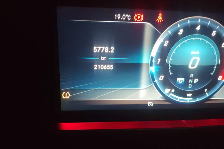 Used Mercedes-Benz E-Class 2019 Restyled E 300 L Sporty and Stylish Edition