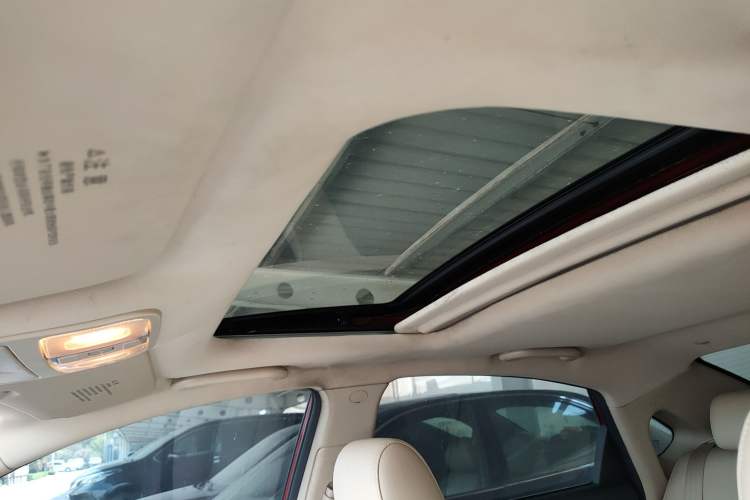 Used CHANGAN Eado 2015 1.6L Manual Luxury Model China V Standard