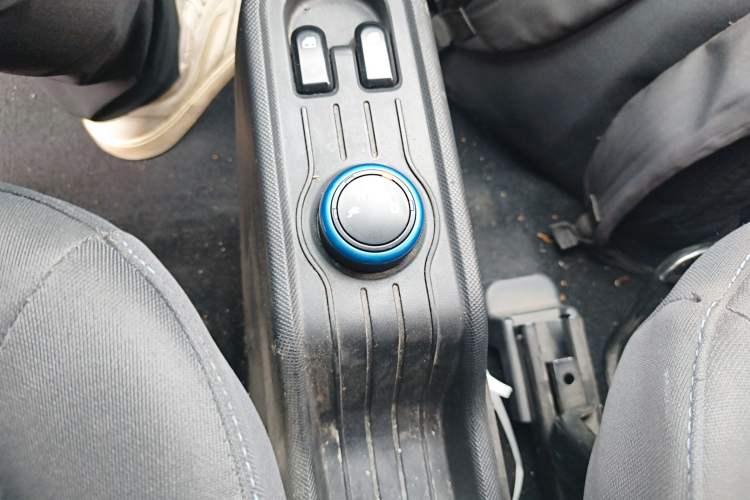 Used Wuling Hongguang MINIEV 2022 Zizai Version Lithium Iron Phosphate Gear Lever