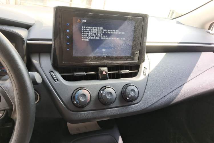 Used Toyota Corolla 2022 1.2T S-CVT Pioneer PLUS Edition Audio And AC Panel