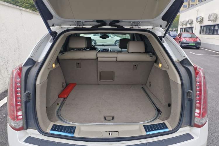 Used Cadillac SRX 2014 3.0L Elite Model
