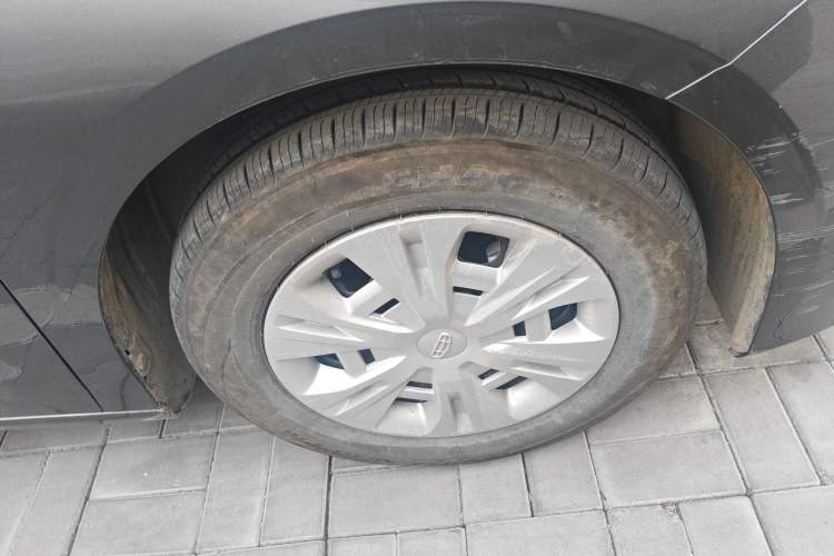 Used Geely Auto Emgrand 2025 4th Generation 1.5L Manual - Starry Edition