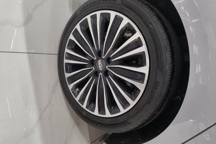 Used Chery Fengyun A8L 2025 1.5 TGDI 145 km Luxury Version