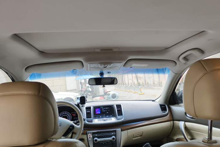 Used Nissan Teana 2011 2.5L XL Advanced Edition Headliner