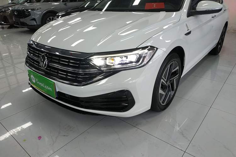 Used Volkswagen Sagitar 2025 Revised 300TSI DSG Excellence Edition