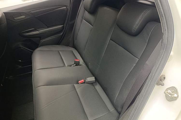 Used Honda Fit 2016 1.5L LX CVT Comfort Model
