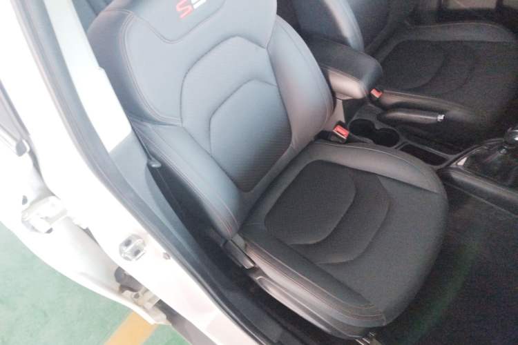 Used JAC Refine S3 2017 1.5L Manual Luxury Model