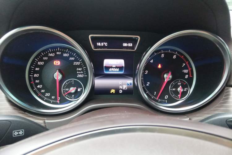 Used Mercedes-Benz GLE 2018 GLE 320 4MATIC Dynamic Edition Collector's Edition Instrument Cluster