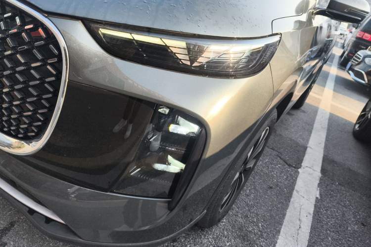 Used Chery Tiggo 8 PLUS 2025 290TGDI DCT Prestige 5-Seater
