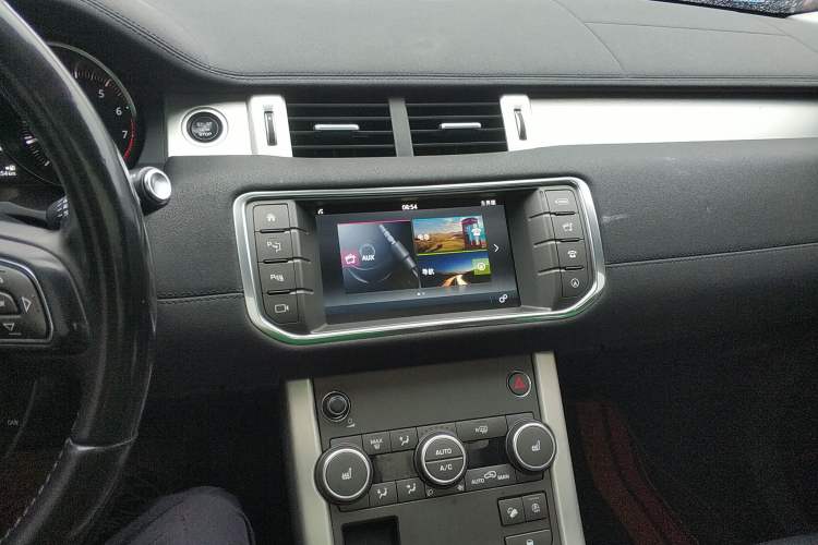 Used Land Rover Range Rover Evoque 2018 240PS PURE Style Edition