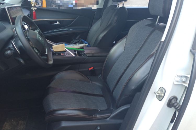 Used Peugeot 5008 2017 350THP 7-Seater Elite Edition Left Front Seat