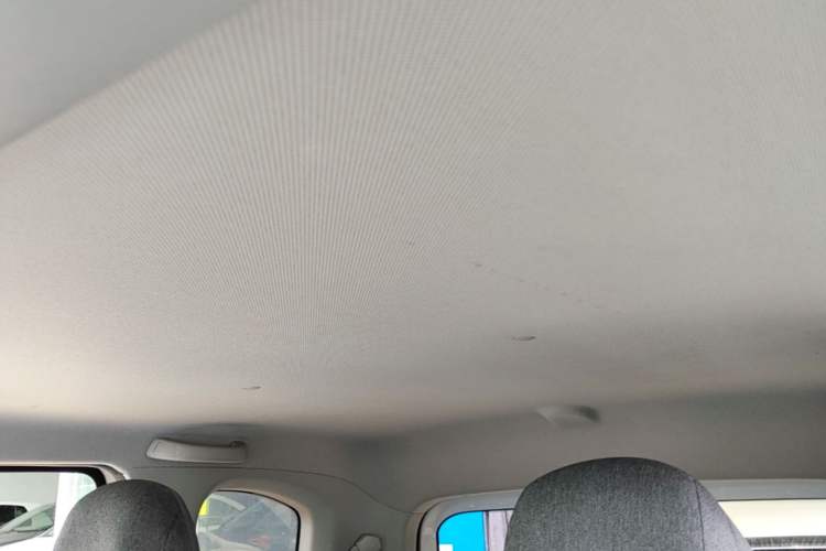 Used Wuling Hongguang MINIEV 2022 Macaron Premium Model – Lithium Iron Phosphate
