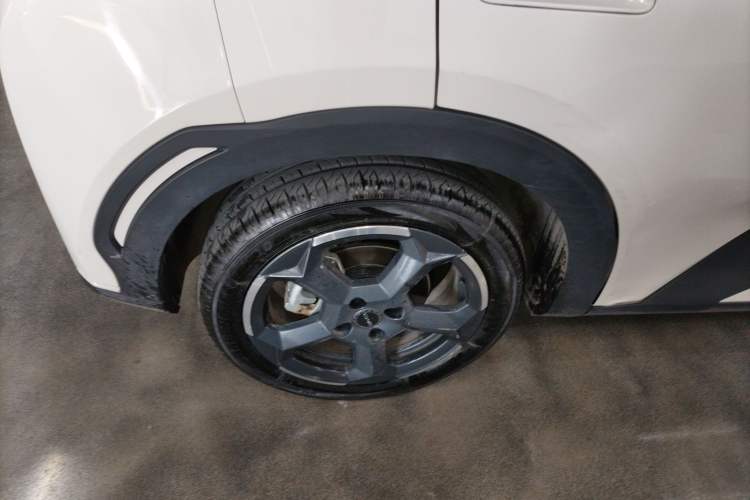 Used BYD Seagull 2023 Active Version Right Rear Wheel Hub