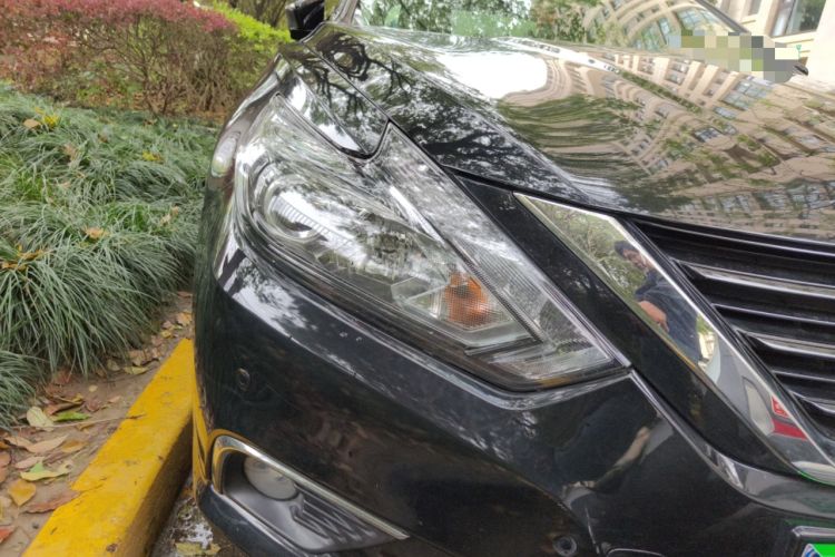 Used Nissan Teana 2016 Revised Version 2.0L XL Comfort Edition Right Front Headlight