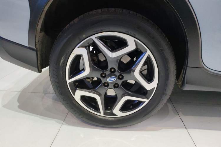 Used Subaru XV 2019 2.0i All-Wheel-Drive Luxury Edition EyeSight China VI
