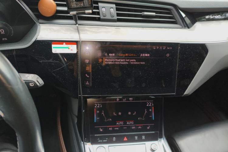 Used Audi e-tron 2019 55 quattro Technology Edition
