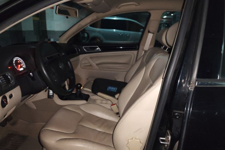 Used Volkswagen Passat 2009 1.8T Manual Luxury Model
