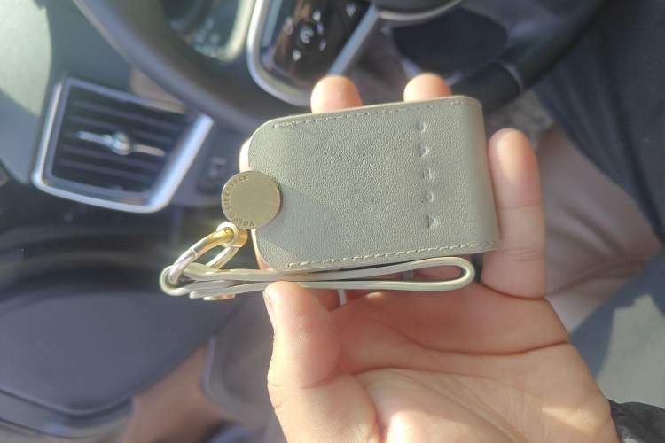 Used Volvo V90 2022 Cross Country B5 AWD Smart Range Edition
