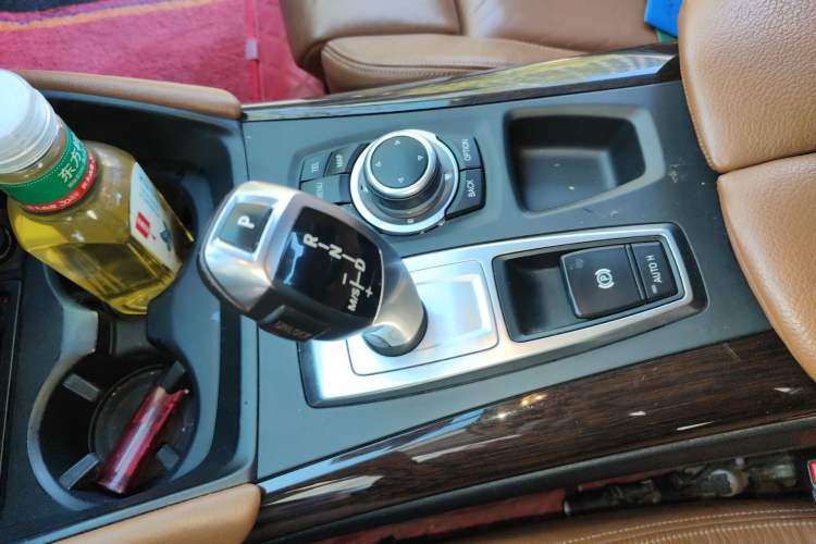 Used BMW X6 2013 xDrive35i Gear Lever