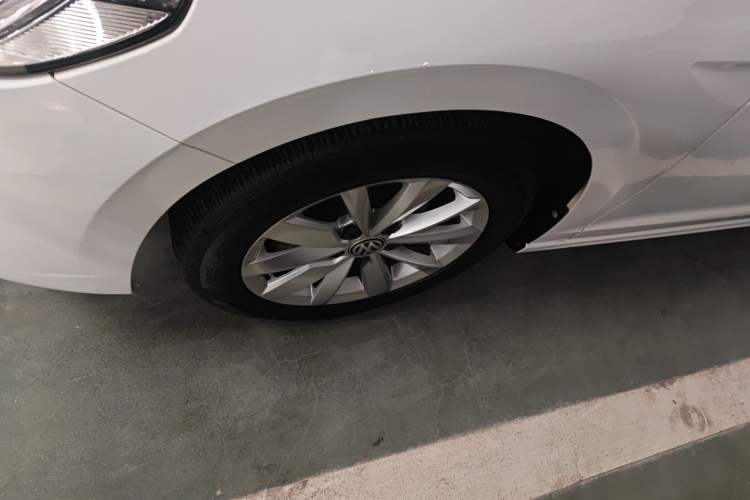 Used Volkswagen Bora 2020 1.5L Automatic Elite Version Exterior 4