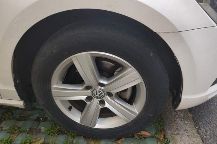 Used Volkswagen Lamando 2017 230TSI DSG Fashion Edition