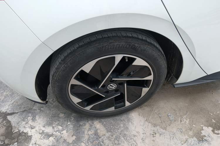 Used Volkswagen ID.3 2025 Smart Edition Outstanding Model Exterior 5