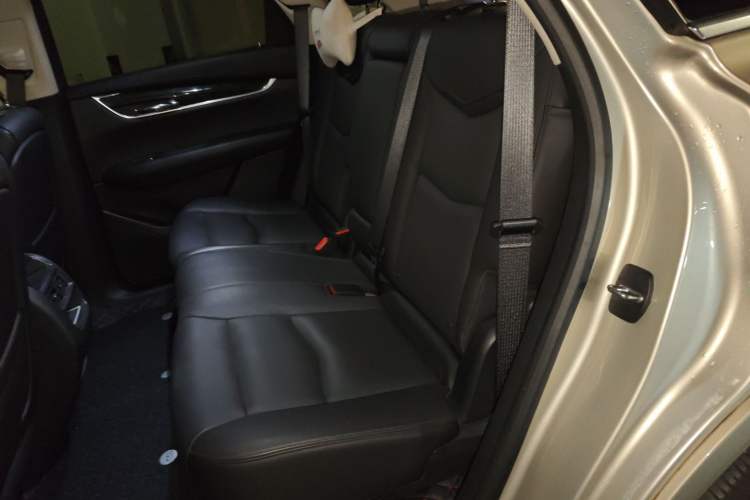 Used Cadillac XT5 2016 28T Four-Wheel Drive Tech Version
