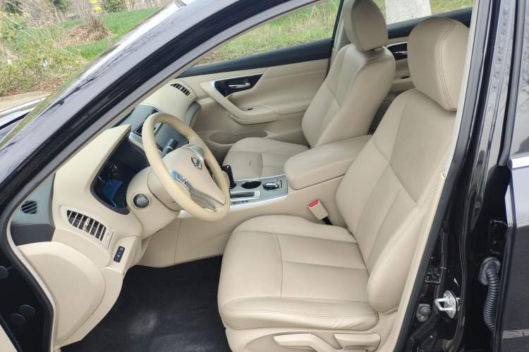 Used Nissan Teana 2016 2.0L XE Fashion Edition
