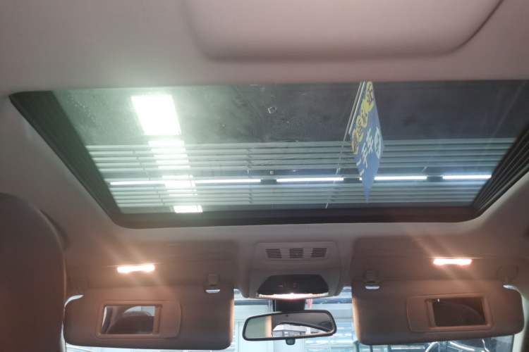 Used BMW 5 Series 2017 525Li Luxury Design Package
