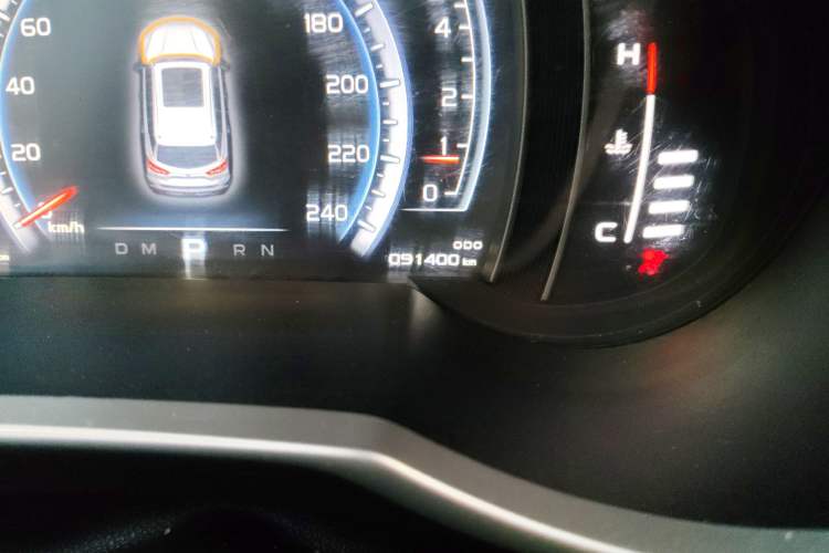 Used Geely Auto Emgrand X7 Sport 2016 1.8TD Automatic ZhiZun Version
